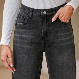 Cupshe Onyx High Waist Straight Leg Jeans New with Tags- Black - Size Medium